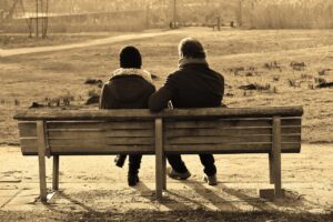バストケア美容液は向いている人と向いていない人の特徴は？